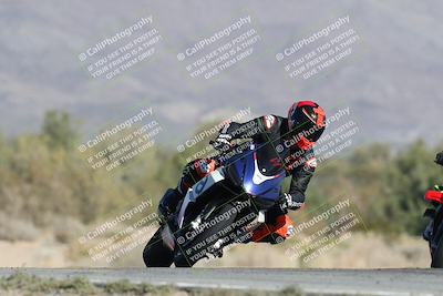 media/Dec-01-2025-Moto Forza (Mon) [[2daa91e15f]]/2-Intermediate Group/Session 2 Turn 9 Entry/